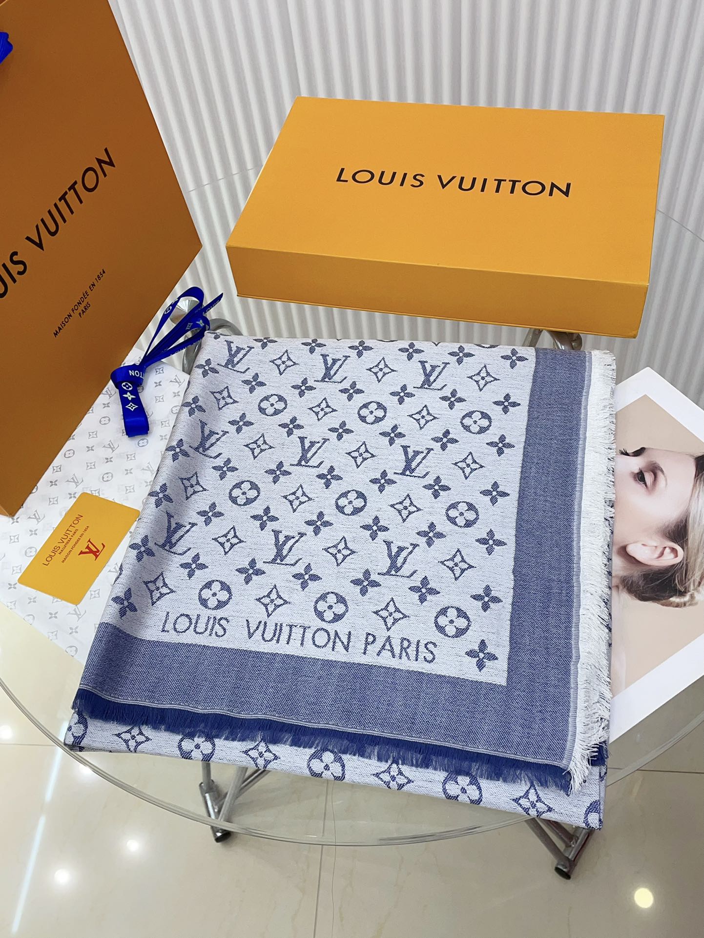 LV Monogram Denim Shawls M71382 Light Blue